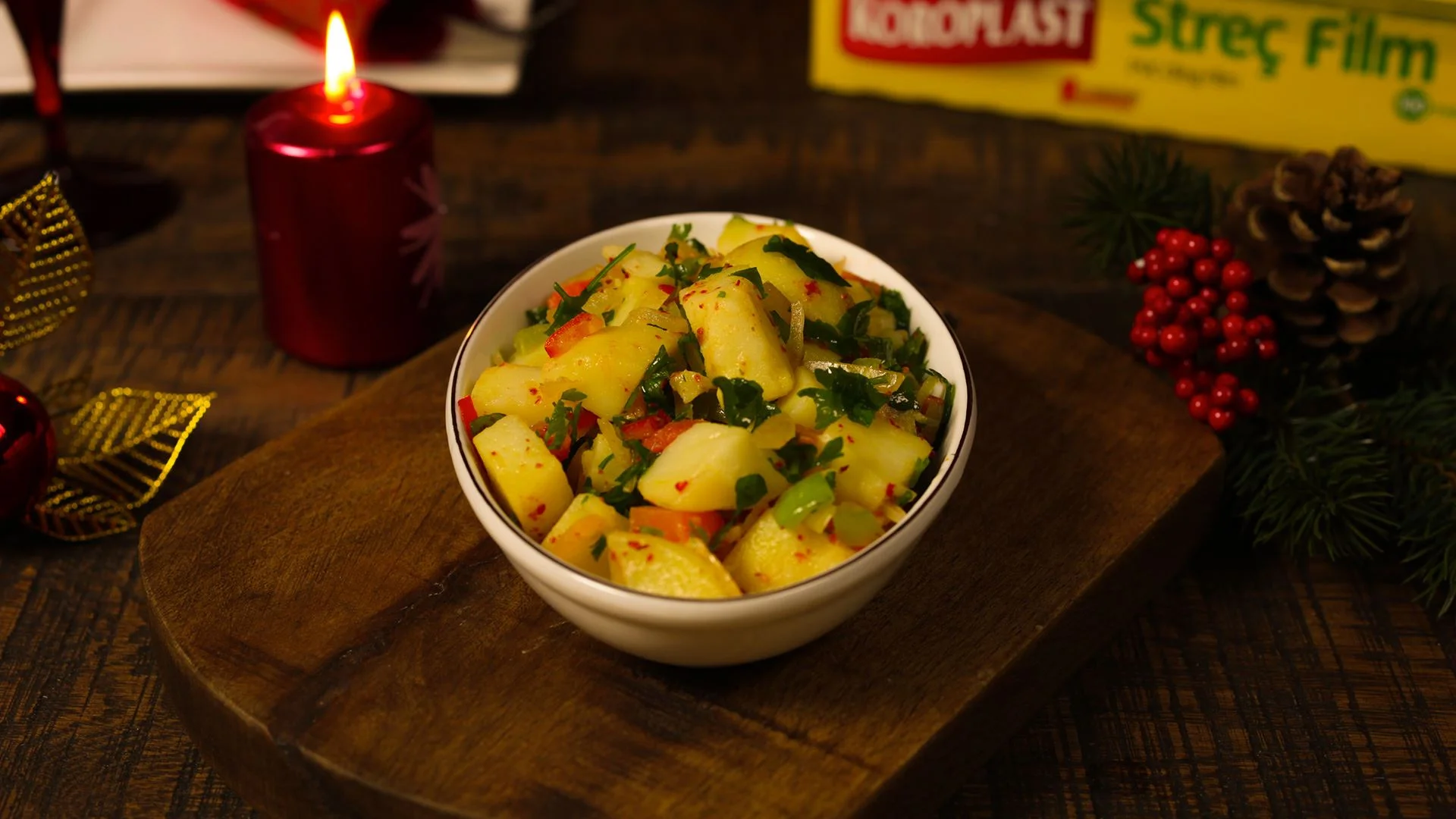 Mezeler Arasından Doğdu, Günlerin Vazgeçilmezi Oldu: Patates Salatası